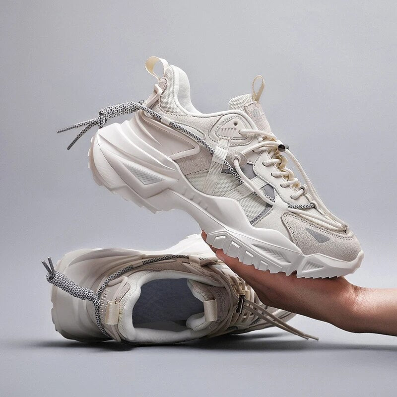 SAPATOS™ Sneaker
