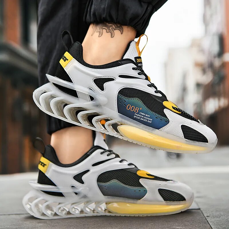 SPAR Sneaker 4