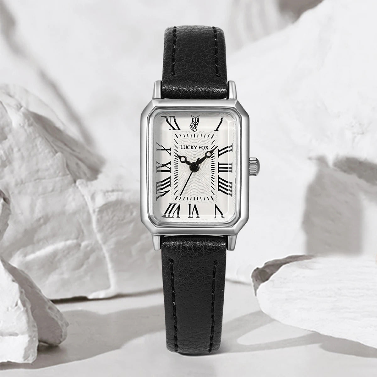 Hela | Women Watch + Bracelet Gift Set