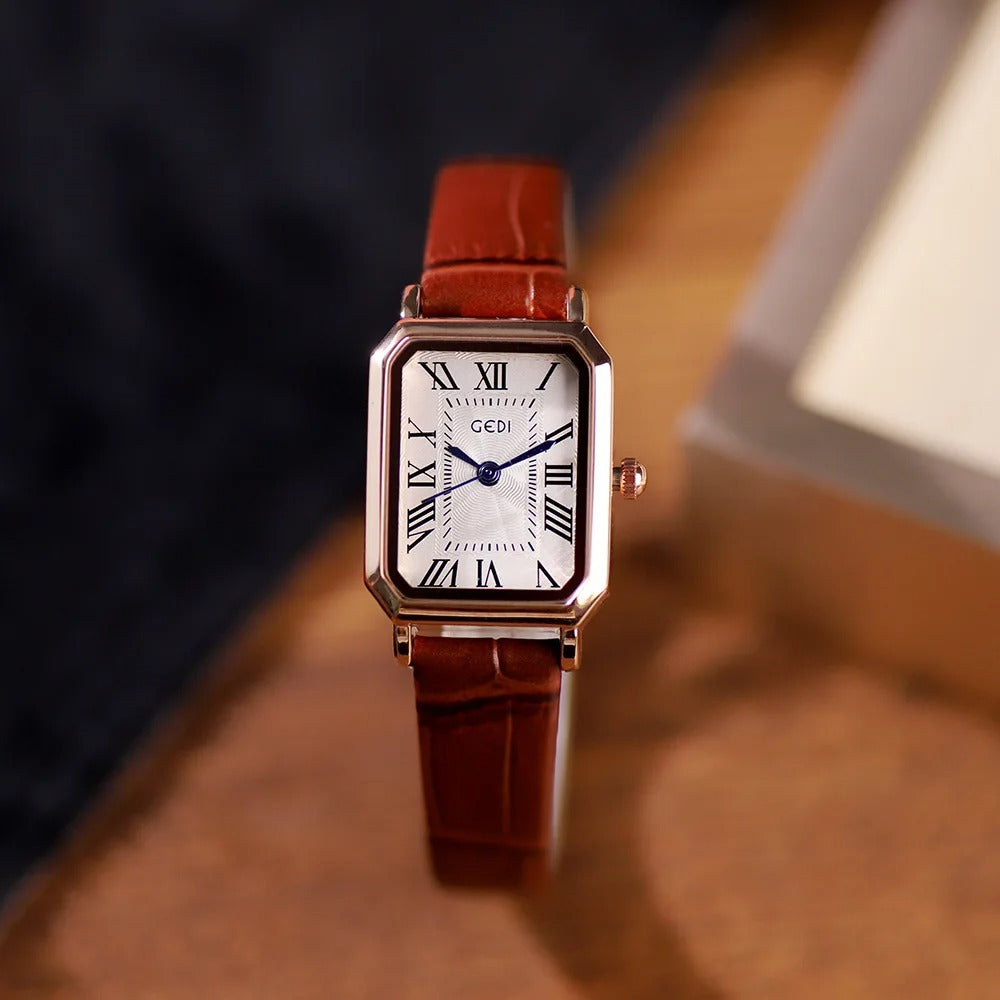 Women's Fashion Stylish Retro Waterproof Watch