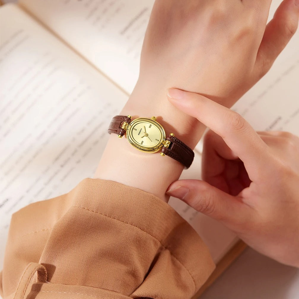 Women's Fashion Stylish Retro Waterproof Watch