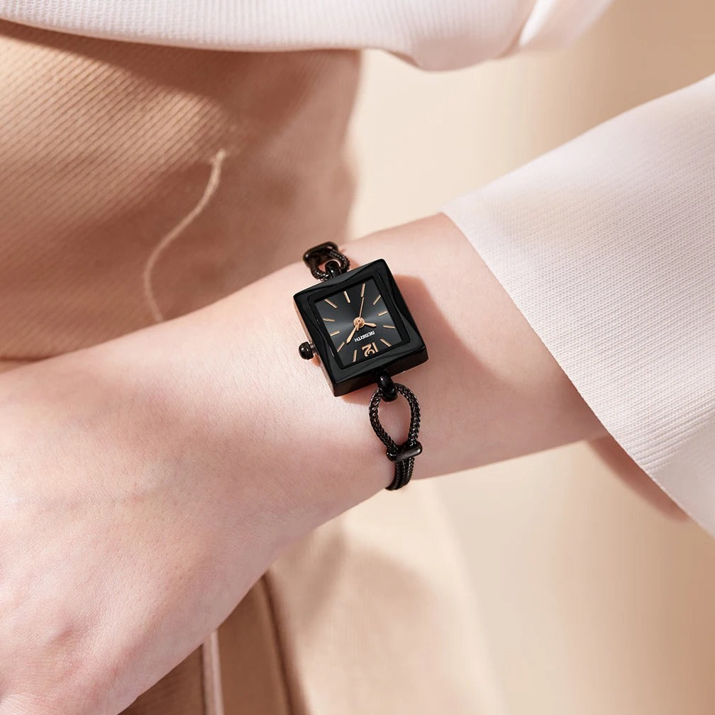 Women's Fashion Stylish Retro Waterproof Watch