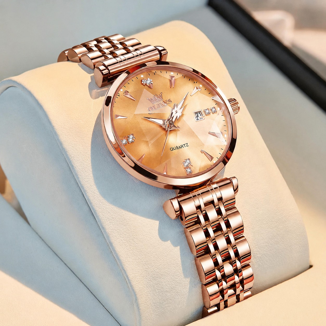 Lauvera™ - Luminous Calendar Watch