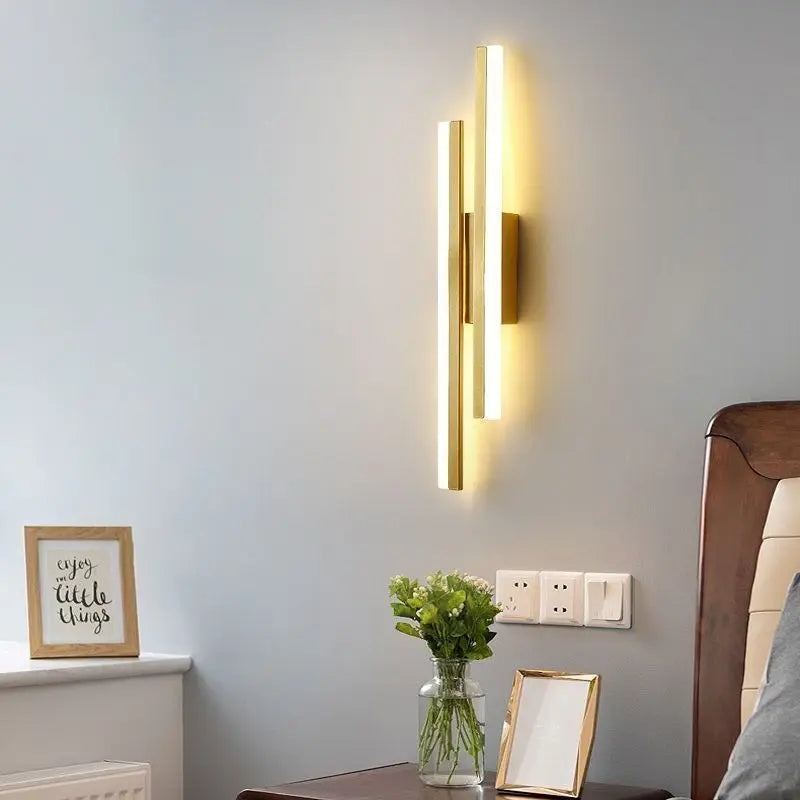 Contemporary LED Wall Light