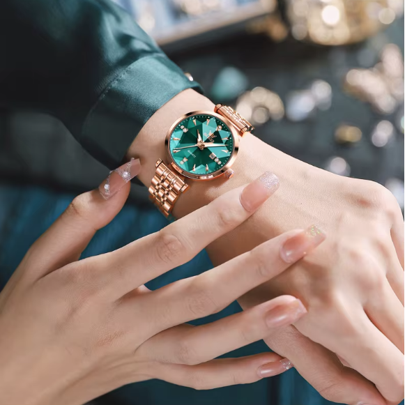 Lauvera™ - Luminous Calendar Watch