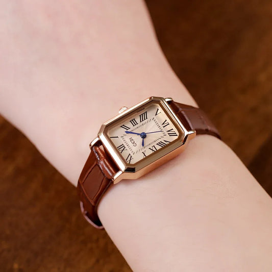 Women's Fashion Stylish Retro Waterproof Watch